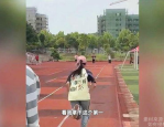 娱乐吃瓜菌评论汪小菲直播间卖酸辣粉跳舞画面曝光马筱梅也在场夫妻二人开麦