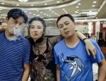 她的告捷与三个男子不得不谈的故事！及别只盯着陈晓仳离！从贾乃亮到吴谨言近期的瓜个个离谱又惊人！及清明假期带热深度旅游贵州省县域文旅预订热度增加？421吃瓜文献何以独缺赵丽颖