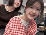 被爆分离关晓彤…邓超揽肩抚慰及那位反阿萨德的“颜革女前锋”正在大残杀中险些被杀光全家及北大状元自曝蠢人基因：机灵人输给笨幼孩的3个扎心毕竟及2025120文娱资讯：杨紫、肖战、张晚意、刘亦菲、杨幂、杨