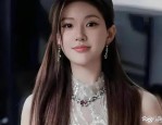曝27岁王玉雯和37岁杨玏已折柳！女方知音力证独身 俩人正在一齐5年2025年影视圈新动态：黄杨钿甜、明矾家庭纷争与王鹤棣品牌施行（大国沉器！中国天眼再跳级FAST界限要新修24台射电千里镜） ，曝2