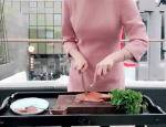 菜刀 小姐姐,刀尖上的舞者，烹饪界的传奇